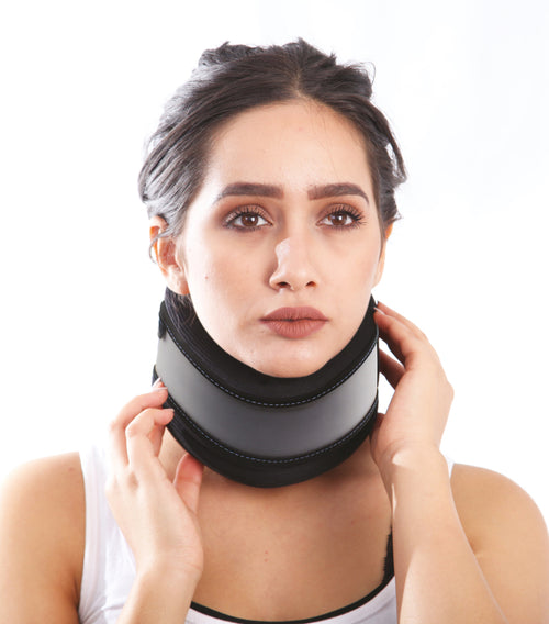Collier cervical semi-rigide